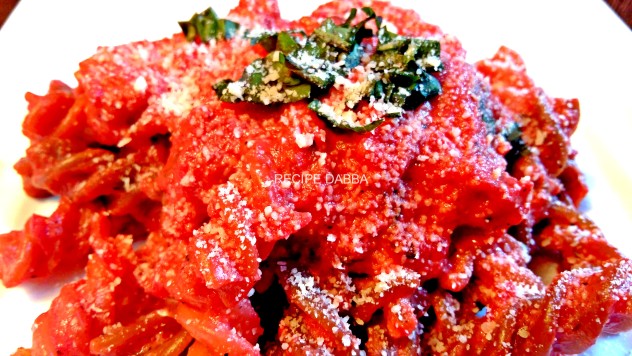 Pasta in Beetroot Sauce